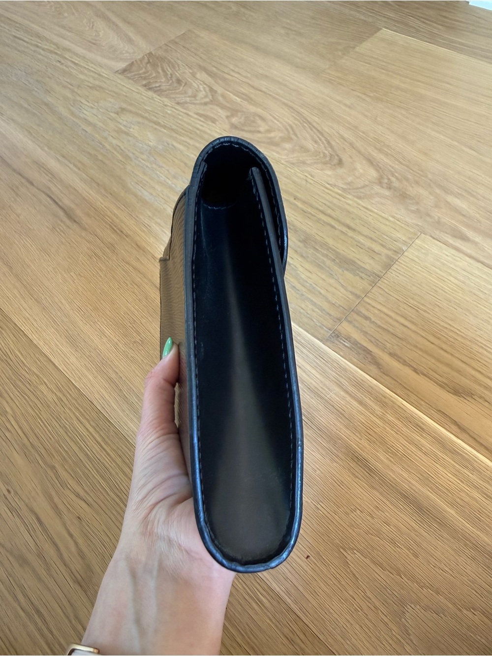Louis Vuitton Black Epi Leather Envelope Clutch Bag - Picture 5 of 15